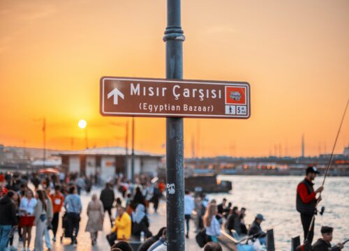 Exploring Istanbul’s Historic Bazaars: The World’s Largest Marketplaces